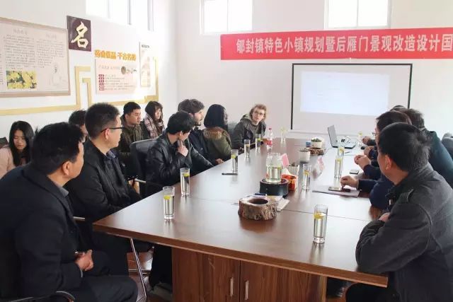 一批批參觀團(tuán)為何頻頻到云臺(tái)冰菊基地參觀？